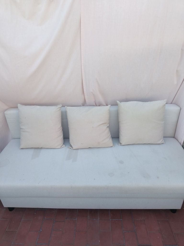 Sofá Cama Creme - IKEA