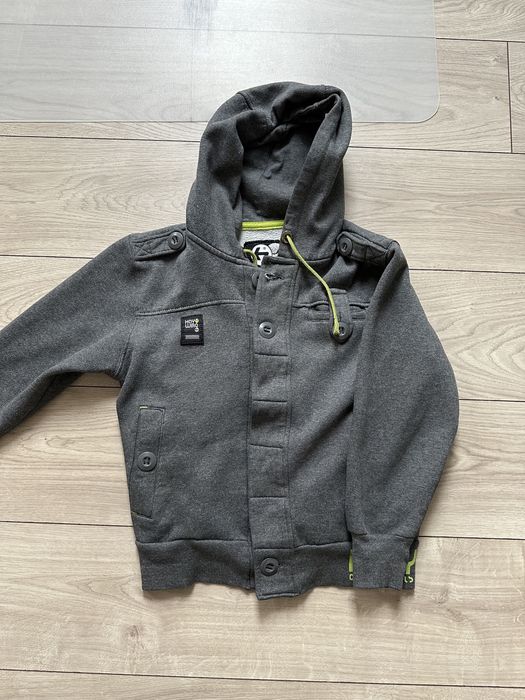 Bluza z kapturem 134