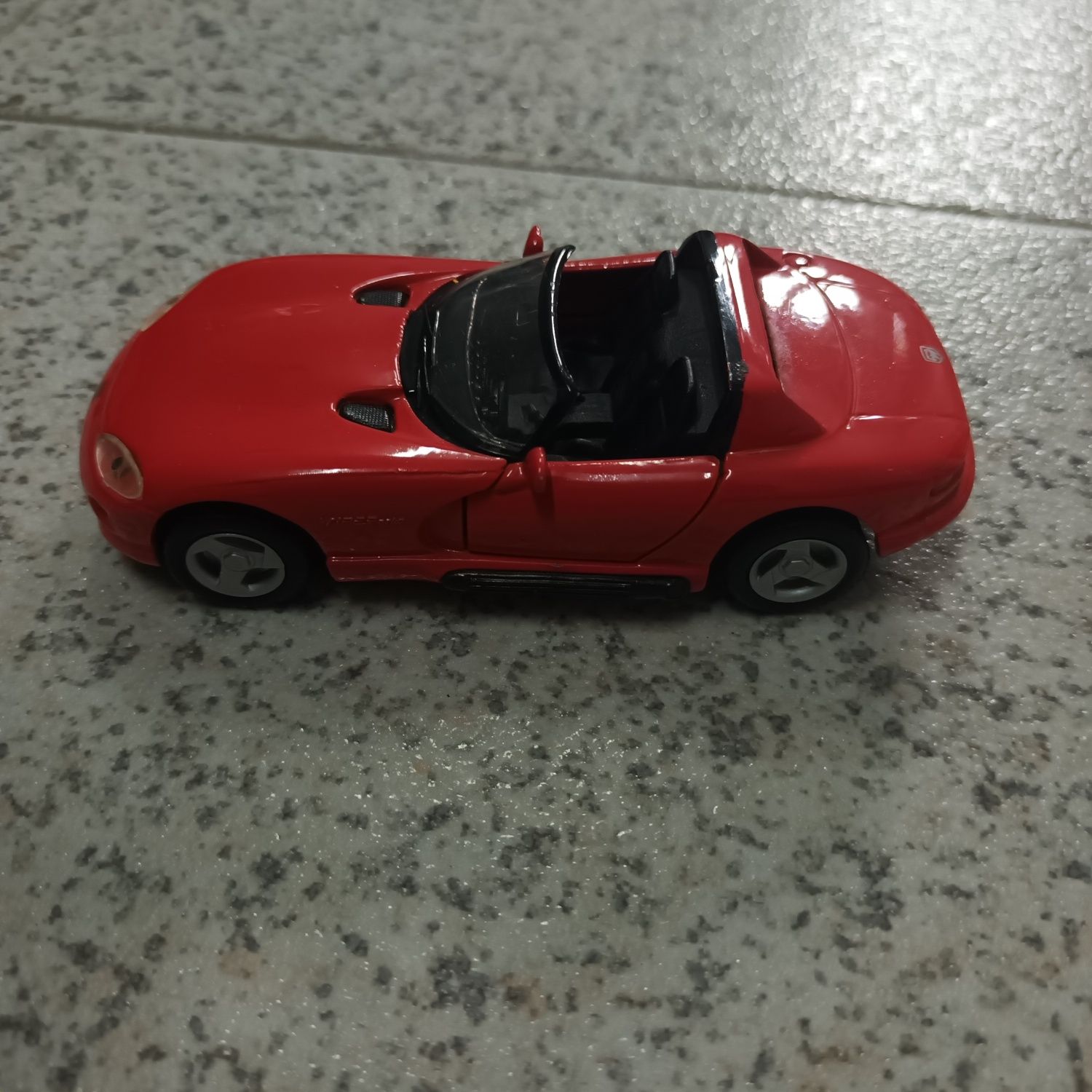 Miniatura Dodge Viper P1/10 (escala 1/43)