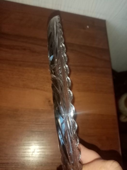 Блюдо хрустальное