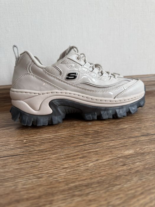 Кроссовки Skechers бежеві 38 р