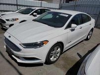 Ford Fusion SE Hybrid 2018