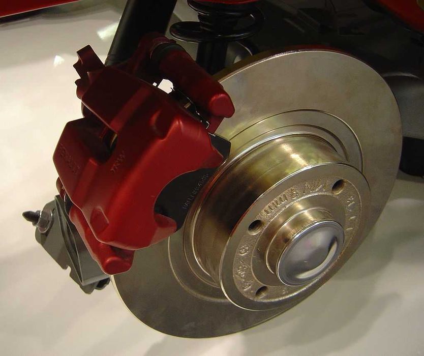 Polimento de Faróis e Manutenção automóvel