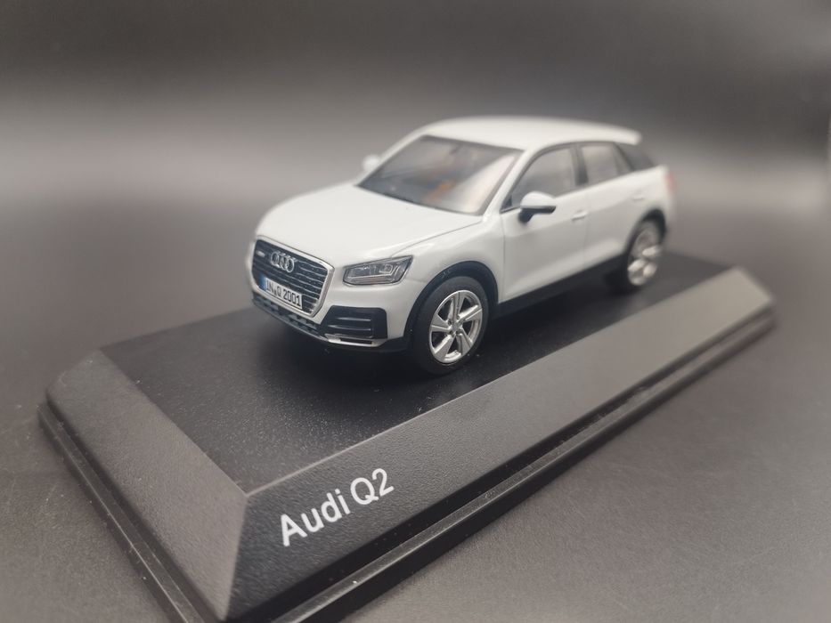 1/43 Spark Audi Q2 White 2016 model