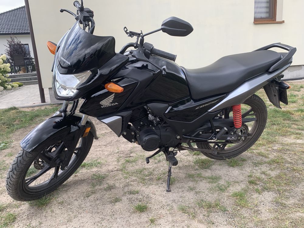 Sprzedam Honda CB125F 2021r