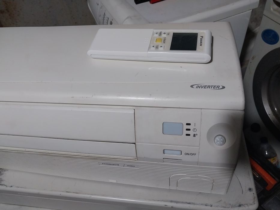 Продам инверторный  кондиционер ,DAIKIN RXS50 премиального отопление 1