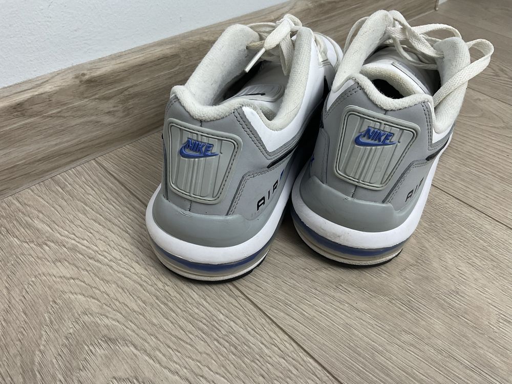 Nike Air Max sneakersy Ltd 3 DD7118 białe 44 męskie adidasy 44,5