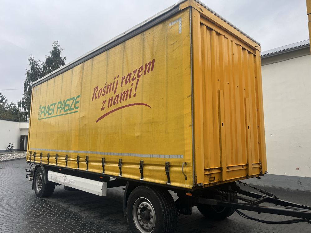 Sprzedaw zestaw Man 26-520 wraz z przyczepa
