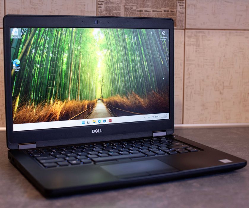 Dell Latitude 5491 I7-8850H 6/12 ядер 16Gb FHD IPS 10 год ноутбук LTE
