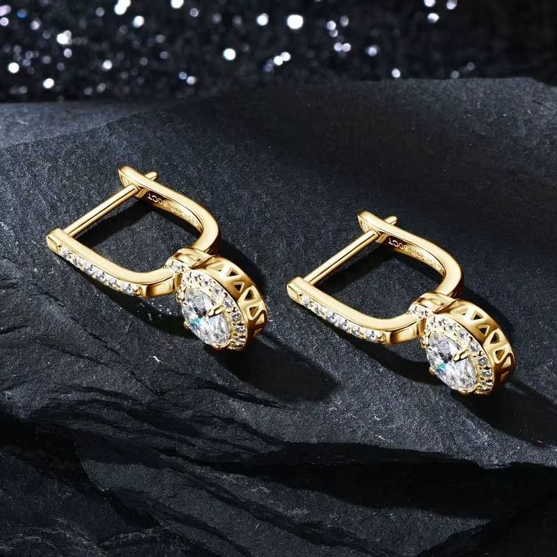 NOWOŚĆ ! Śliczne Złote Kolczyki z Moissanitem 0.5 CT + Certyfikat !