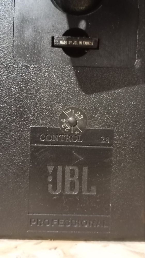 2 JBL control 28 colunas de instalacao