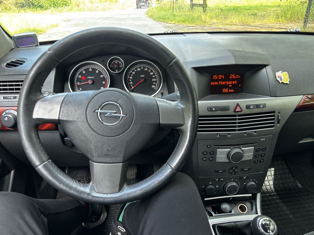 Opel Astra H 1.8 Benzyna/Gaz 2005 Rok Tempomat Podgrzewane Fotele