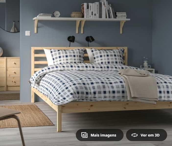 Cama Casal com Estrado