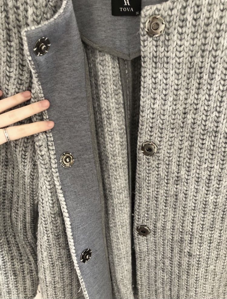Sweter firmy Tova