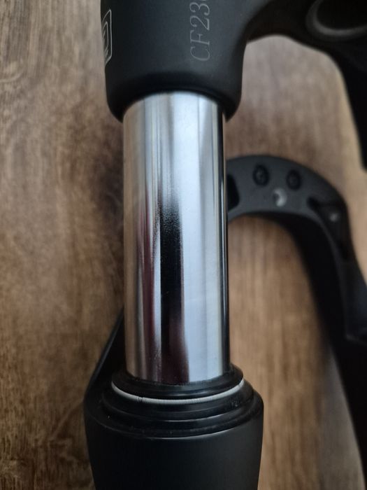 Amortyzator widelec Suntour NEX idealny do unibike