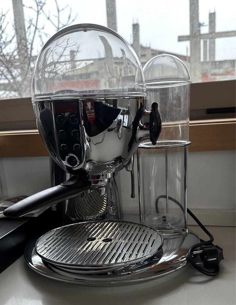 Máquina de café de design da Bodum