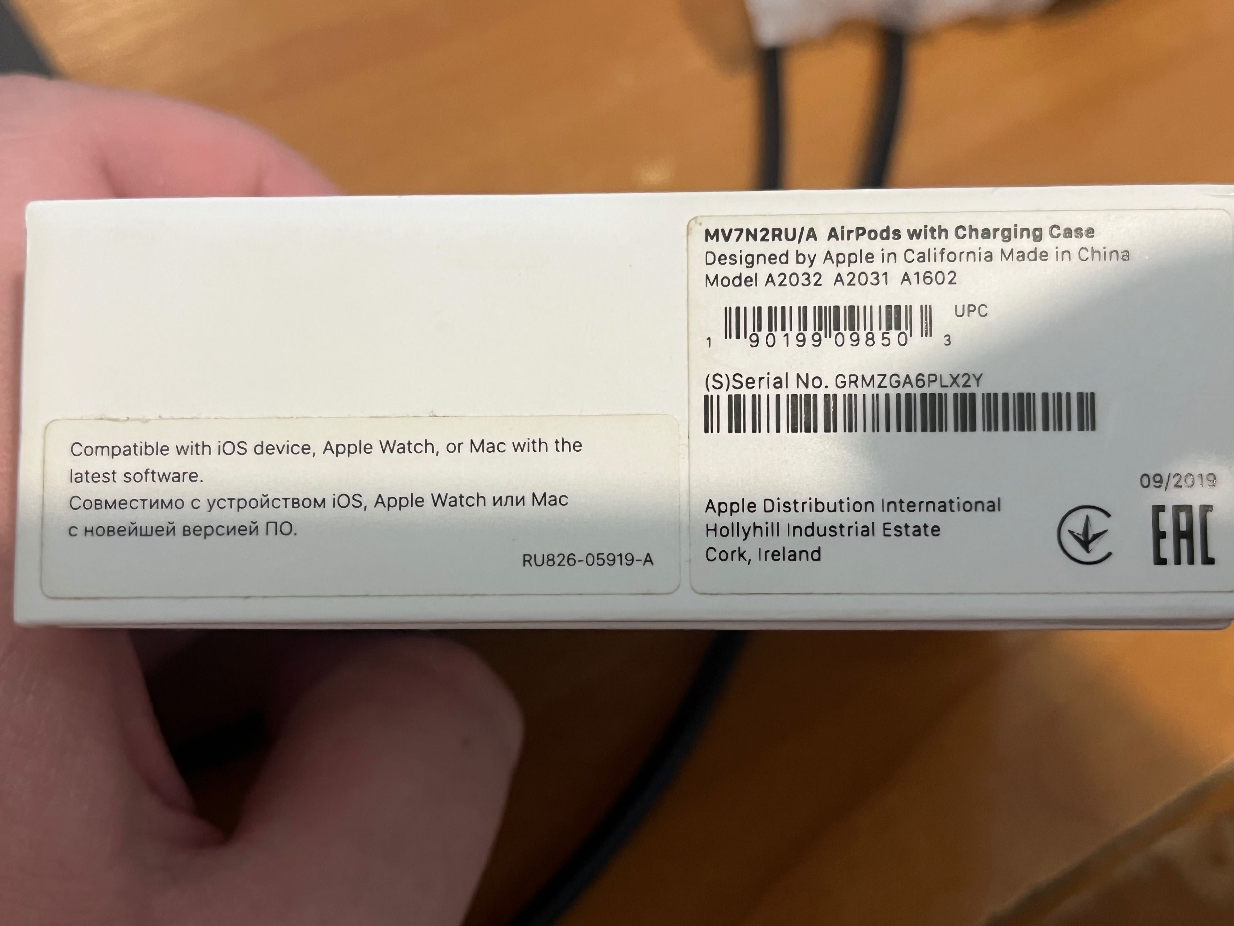 Продам Apple AirPods 2