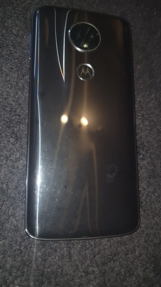 Motorola Moto E5 plus + ekran 6cali bateria 5000mAh