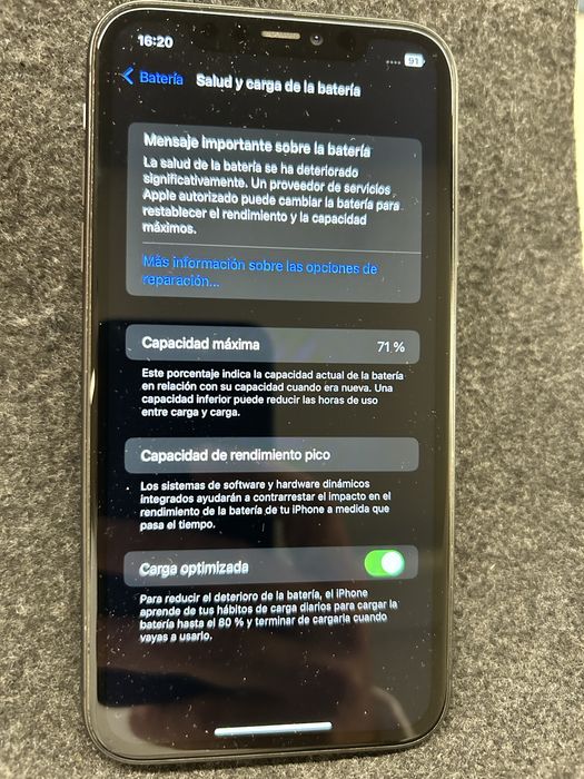 iPhone 11 64GB – bom estado, desbloqueado