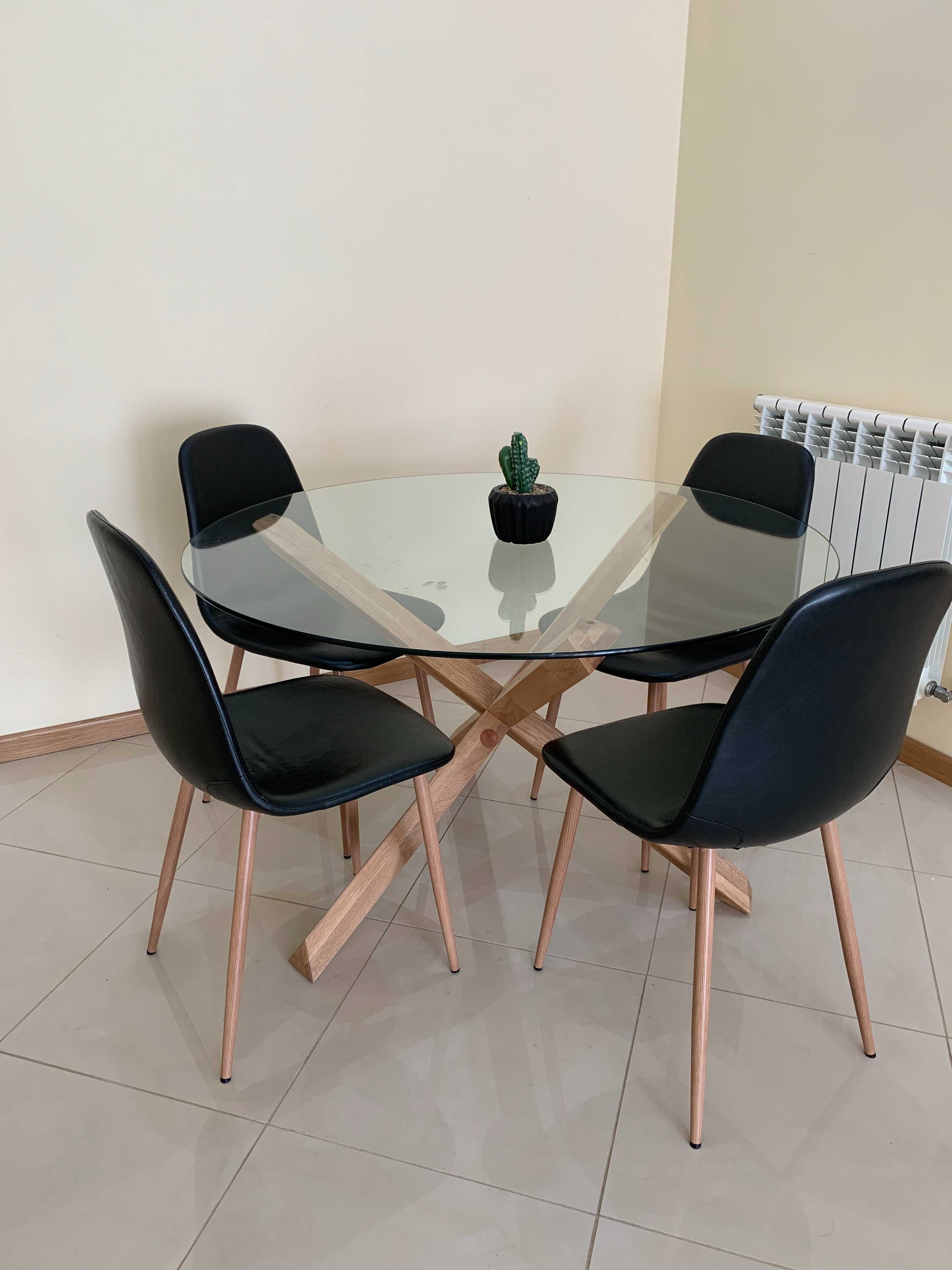 Mesa AGERBY + 4 Cadeiras JONSTRUP (JYSK)