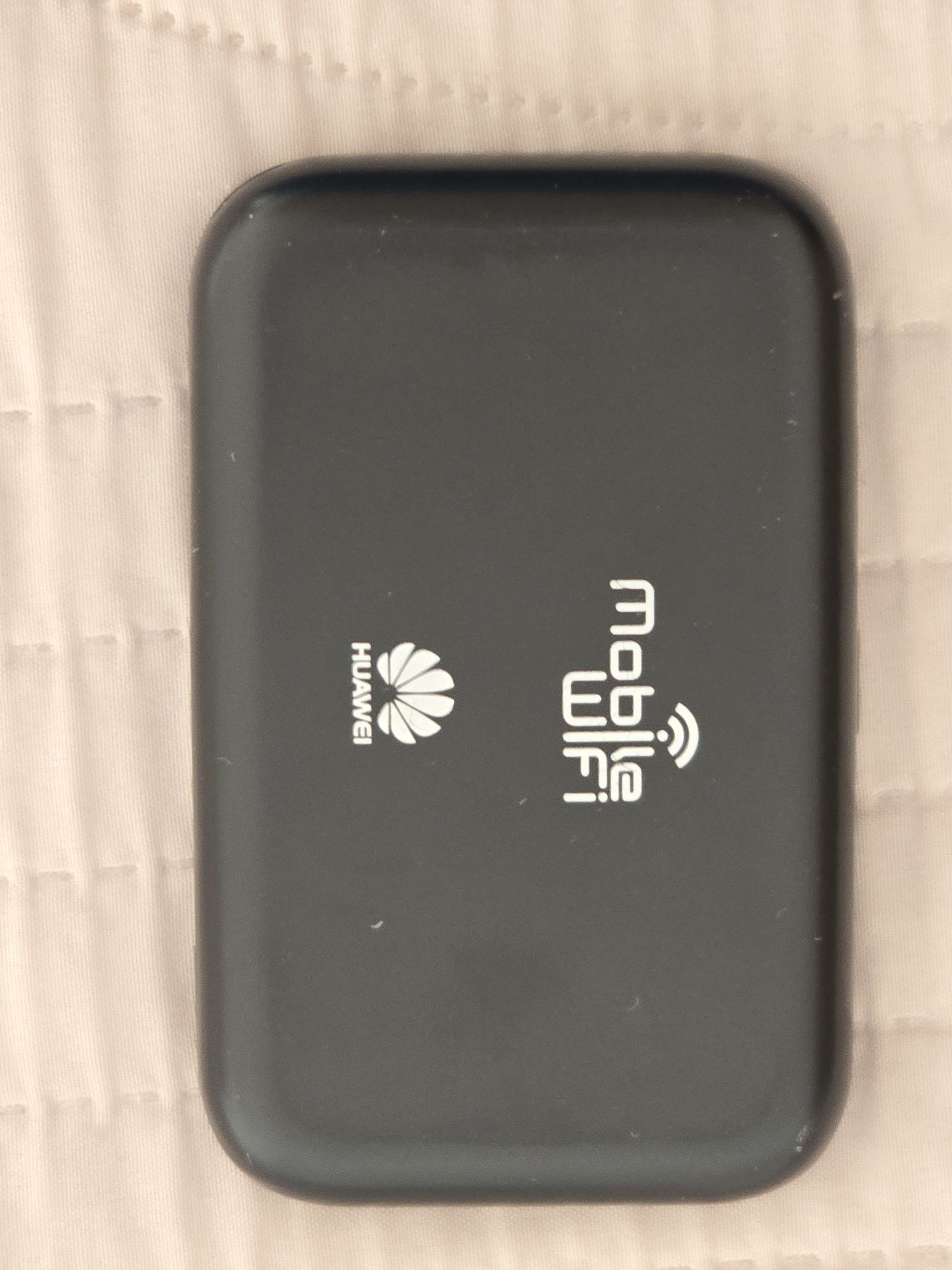 Router/Modem Mi-Fi Wi-Fi z 4G (LTE) Huawei E5372s-32