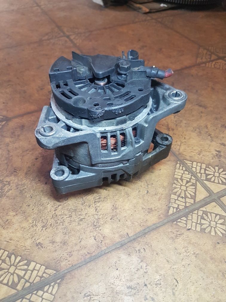 Alternator Opel Vectra B 2.0  01245  15080