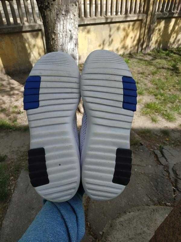 Женские кроссовки  adidas cloudfoam