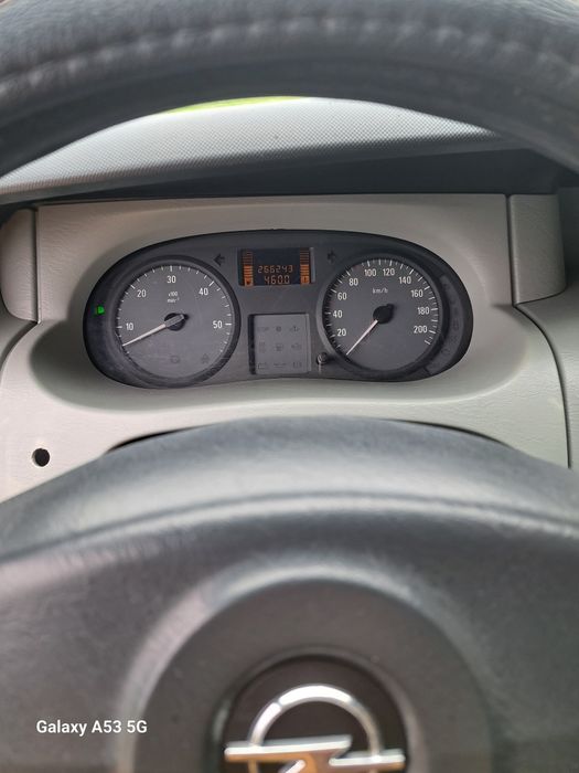 Opel Vivaro Long L2H1 3os 2.0   2009r. Trafic,