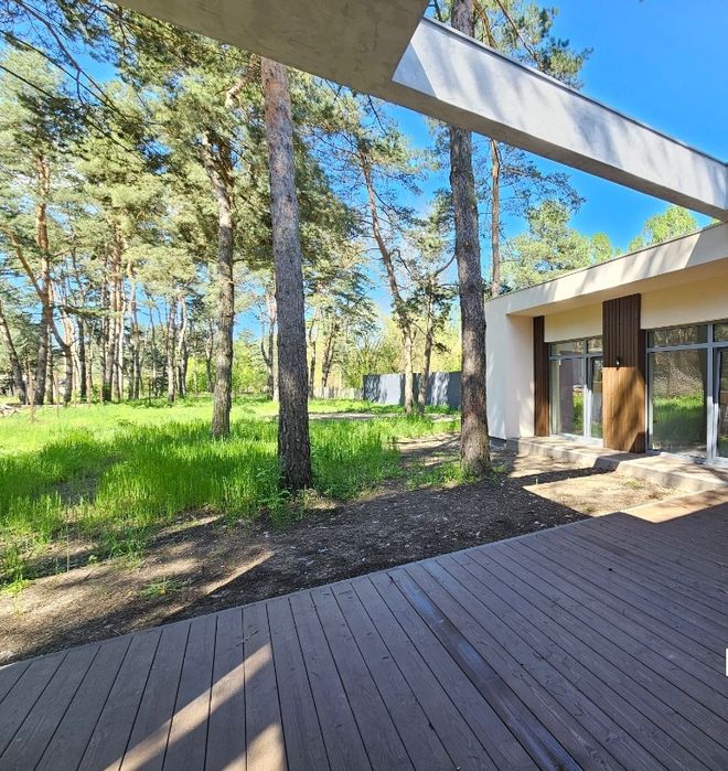 Продаётся дом в Обуховке в сосновом лесу закрытая территория река