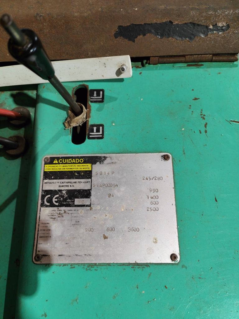 Stacker Eletrico Usado Mitsubishi
