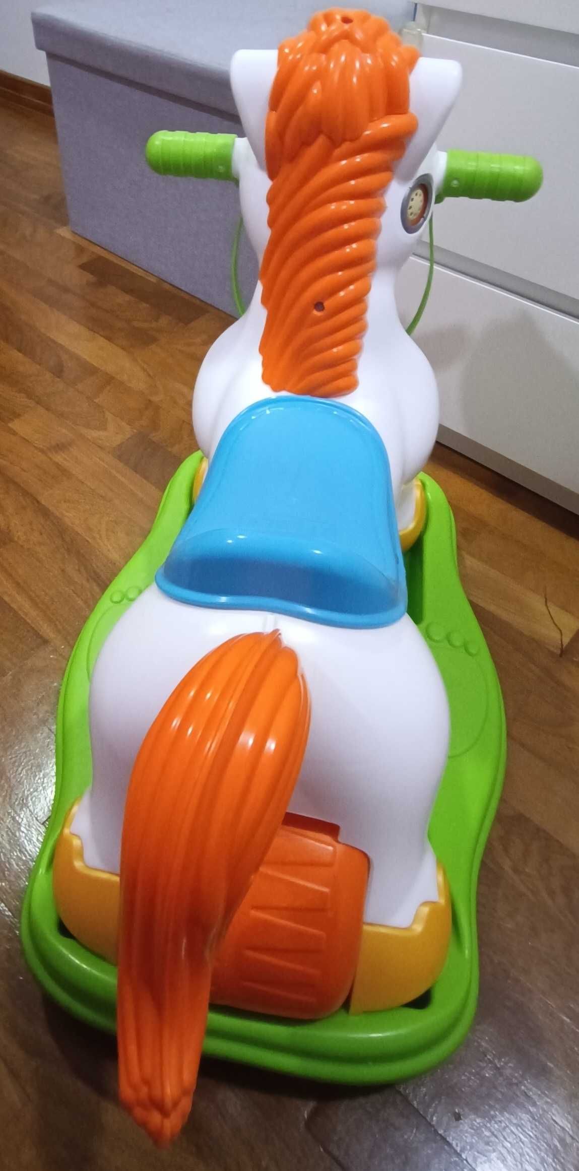 Cavalo Baloiço 3 em 1 Feber