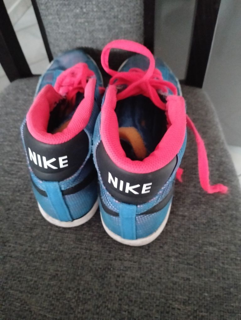 Buty Nike eiosenne