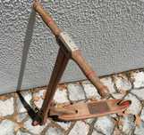 Trotinete em madeira antiga
