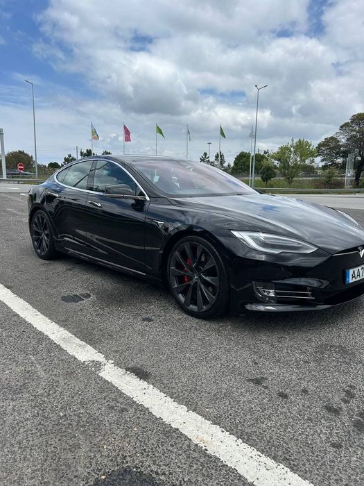 Tesla Model S Performance Ludicrous AWD