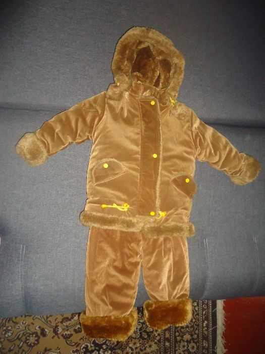 Комбинезон зимний тёплый на 5-6 лет
