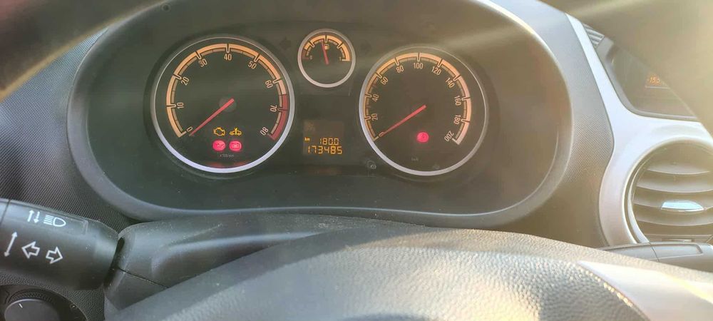 Opel Corsa 2008r
