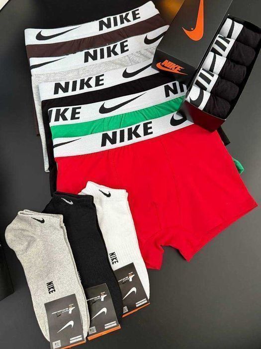 Чоловічі червоні/чорні труси Calvin|Tommy|Lacoste|Nike Мужские красные