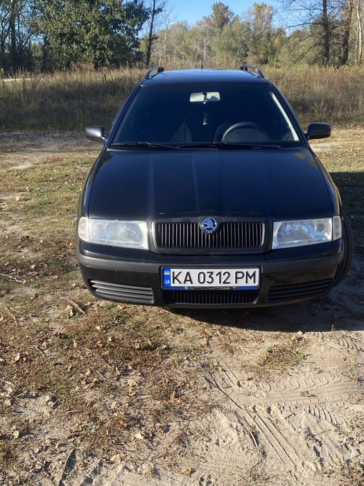 Продам Skoda Octavia Tour