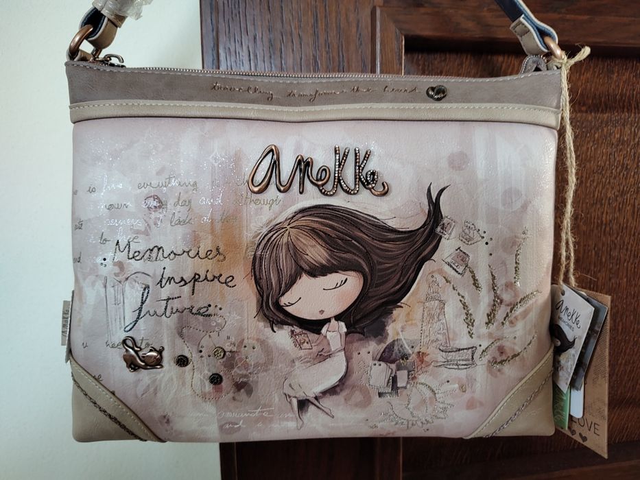 Nowa listonoszka Anekke