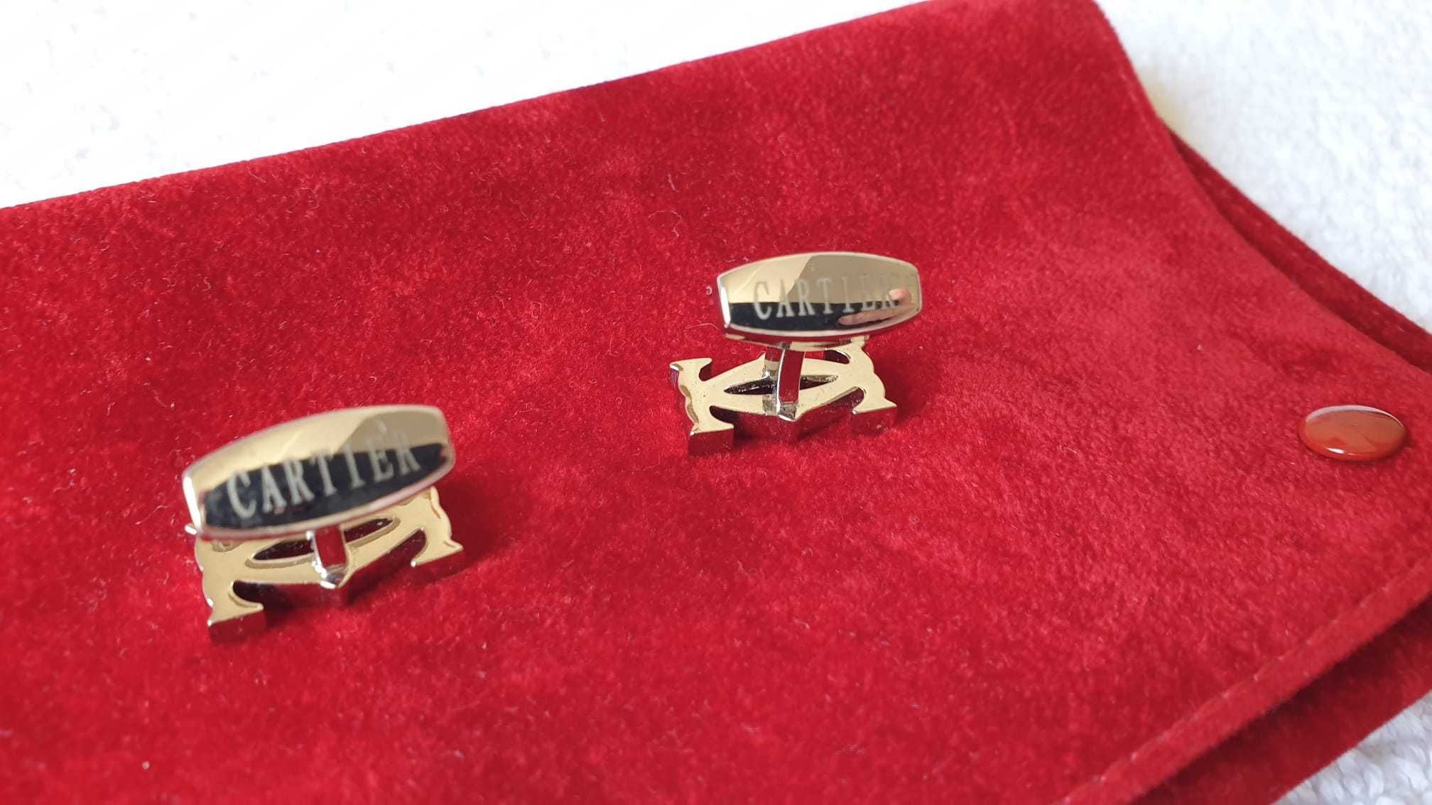 Abotoaduras Cartier à venda.  Cartier cufflinks for sale