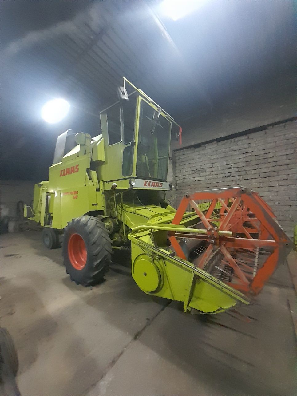 Kombajn zbożowy Claas mercator 60