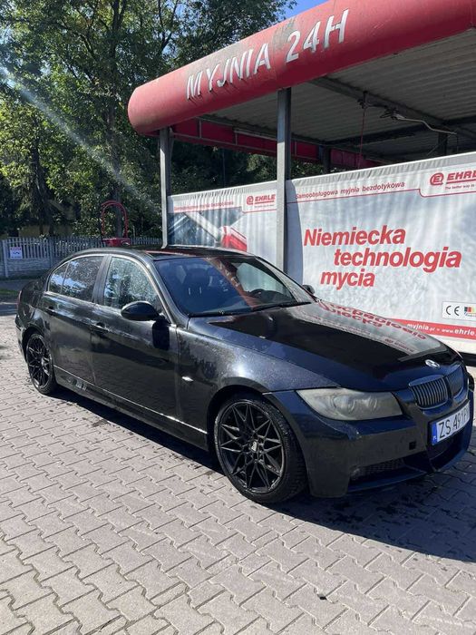 BMW E90 Seria 3 320d
