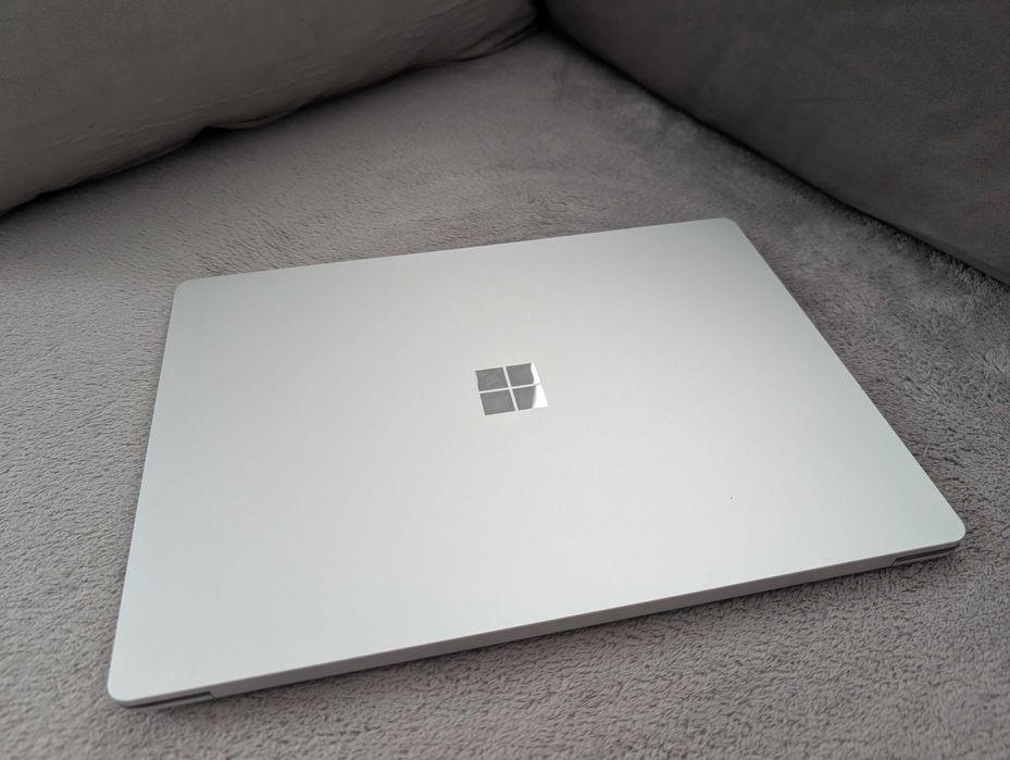 Microsoft Surface Laptop 3 i5-1035G7 8GB 128GB Ноутбук Сенсор ПК
