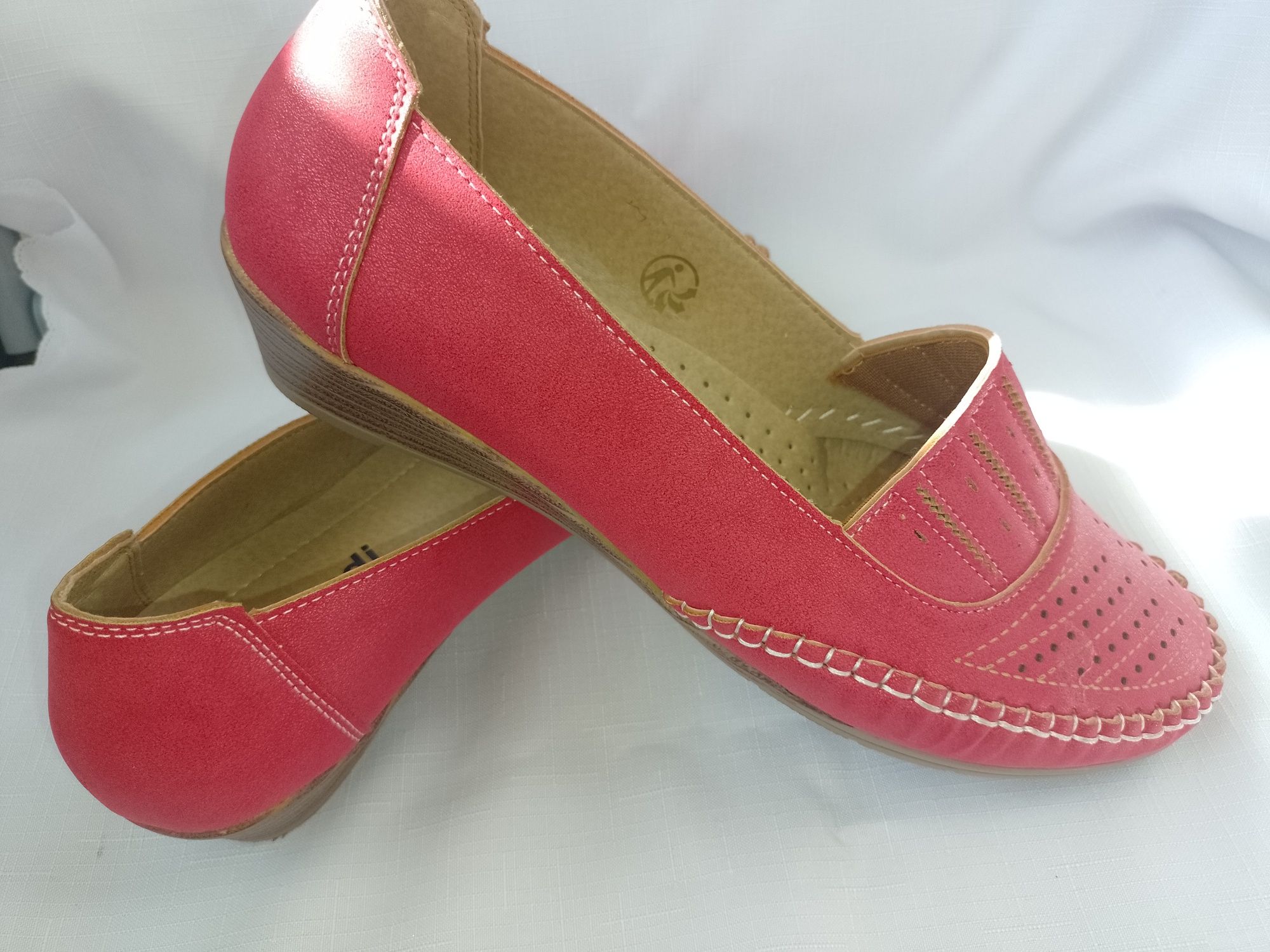 Buty czółenka czerwone scandi  roz. 41