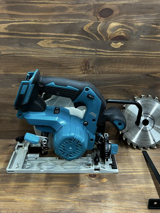 Makita DHS680 безщіткова акумуляторна пила,паркетка