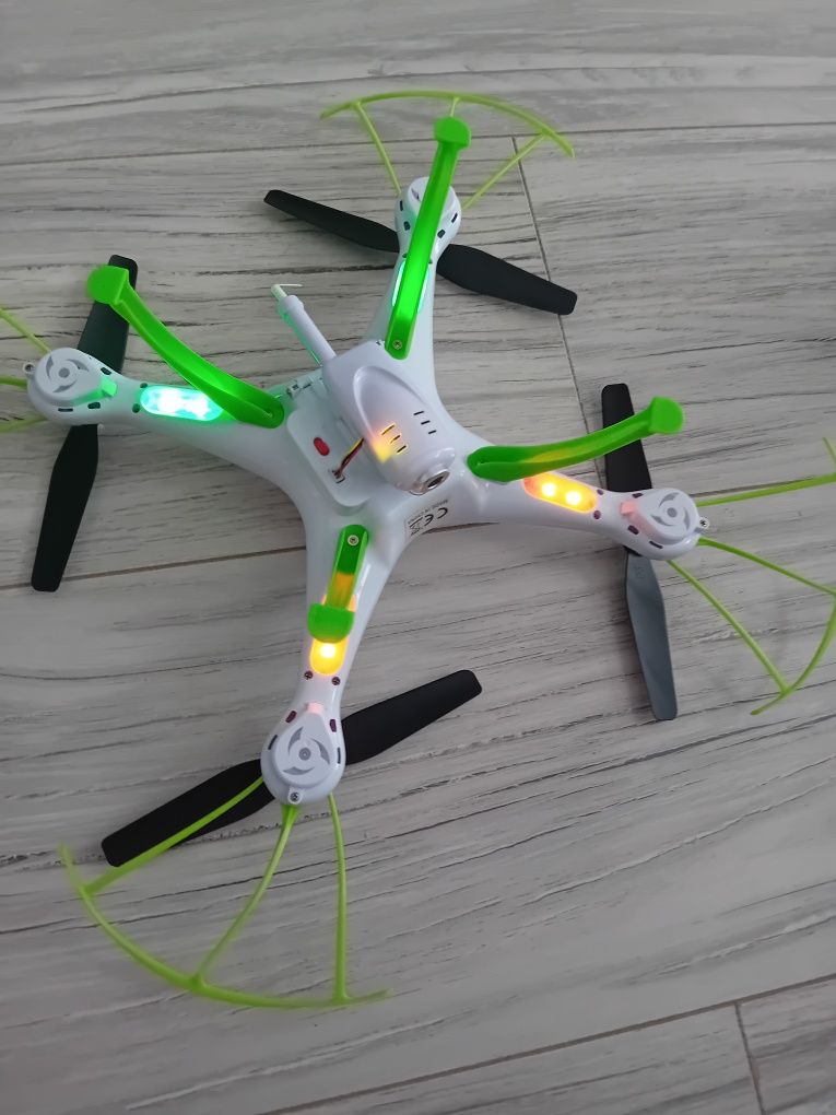 Dron syma x5hw-1