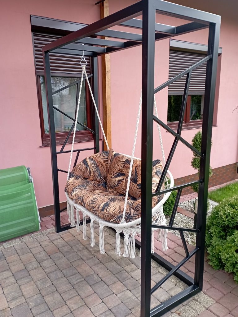 Huśtawka ogrodowa