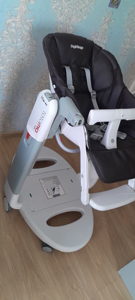 стільчик для годування-гойдалка Peg Perego Tatamia Follow Me