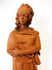 escultura em barro - Fadista - assinada Domingos Barros - 1965
