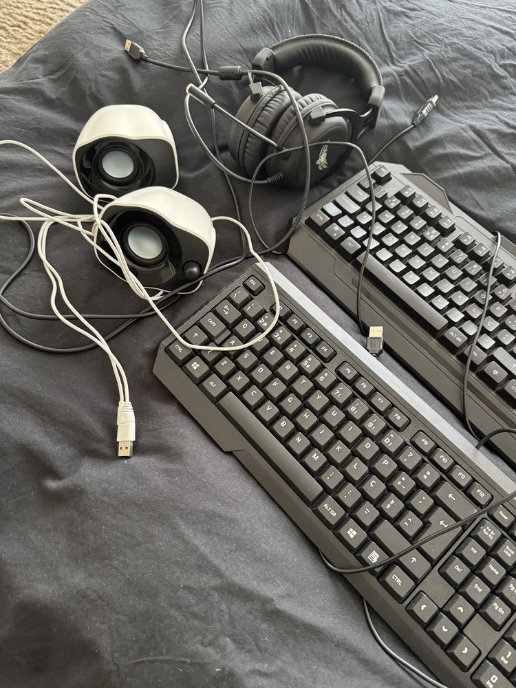 Fones, Teclados e Coluna
